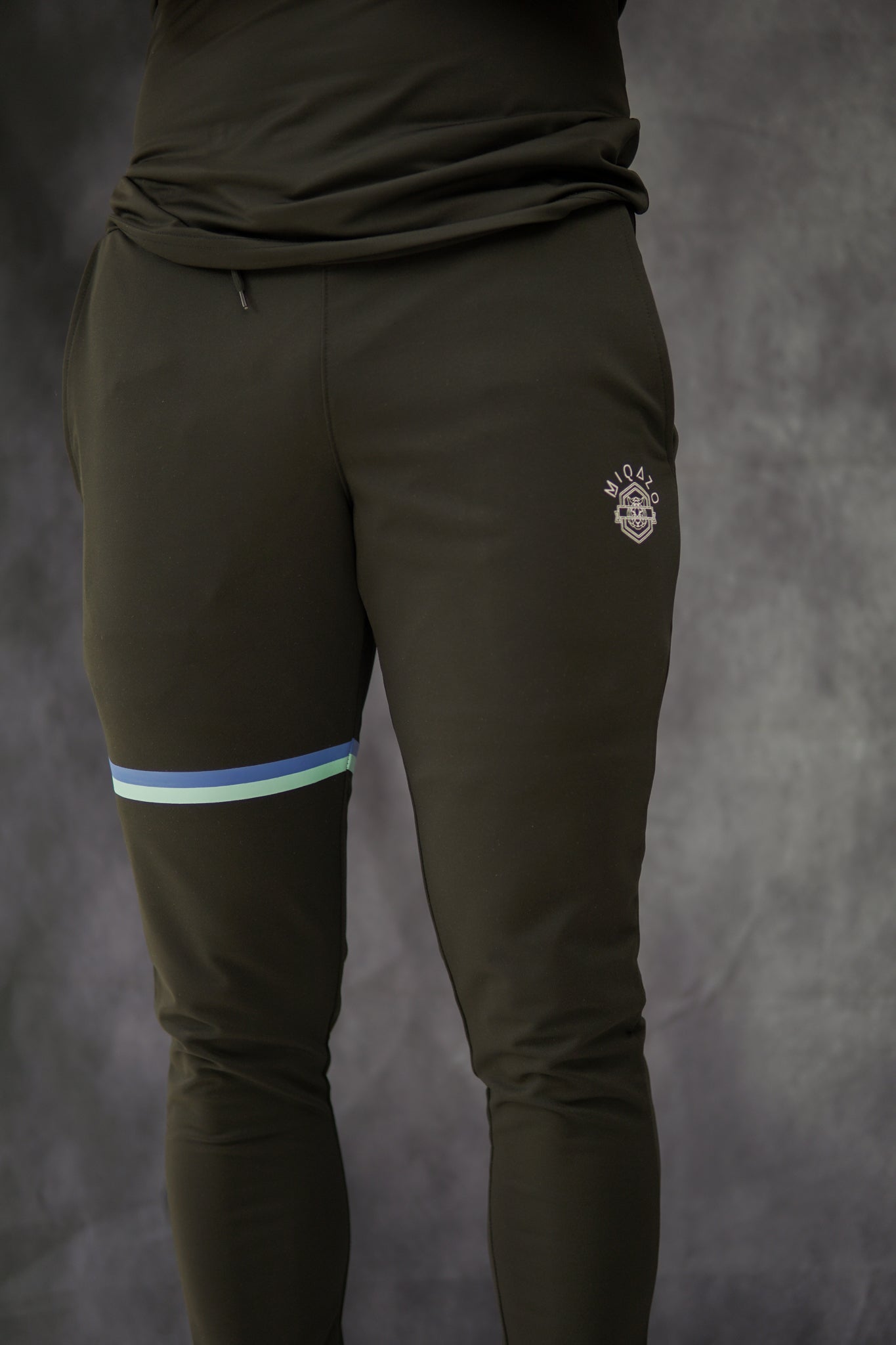 THE MIQAZO ACTIVE TROUSER
